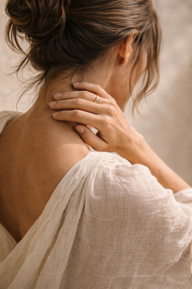 Massage om spanning in schouders en nek los te laten